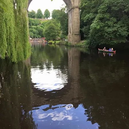 Alojamento de Acomodação e Pequeno-almoço Waterside 4*
