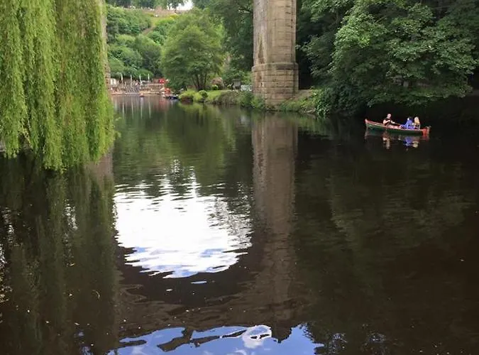 Bed & Breakfast Waterside 4*