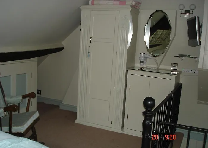 Waterside Bed & Breakfast